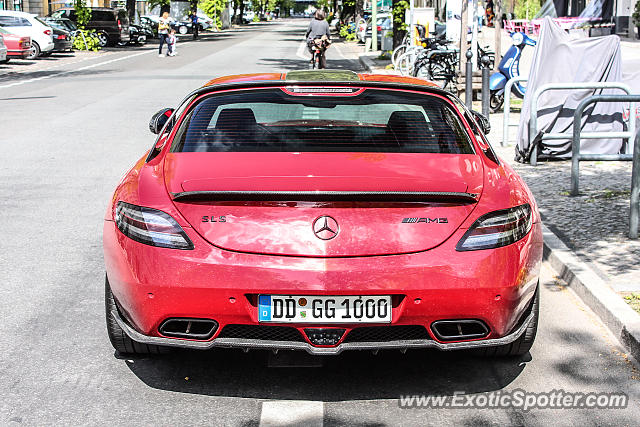 Mercedes SLS AMG spotted in Berlin, Germany