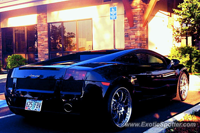 Lamborghini Gallardo spotted in Medford, Oregon