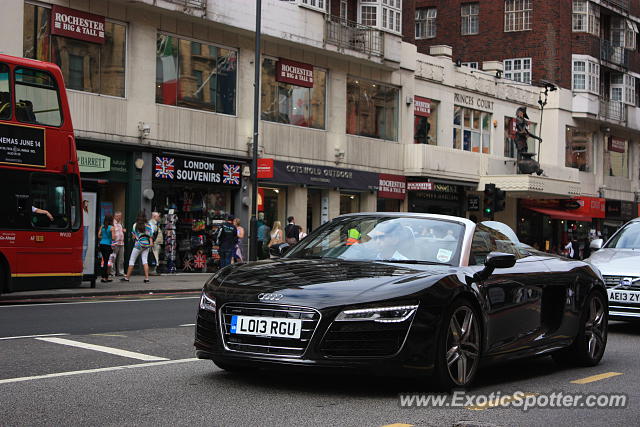 Audi R8 spotted in London, United Kingdom