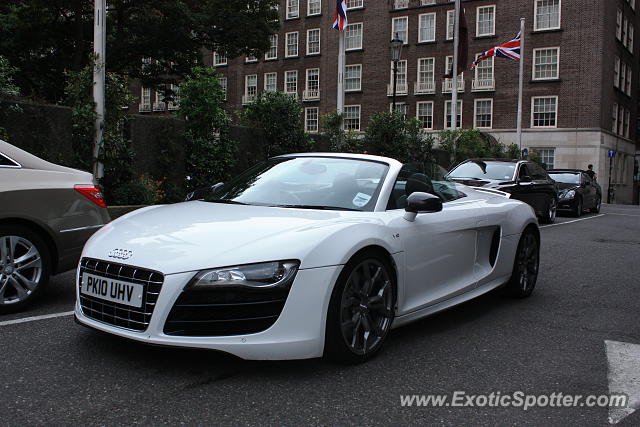 Audi R8 spotted in London, United Kingdom