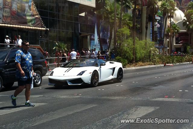 Lamborghini Gallardo spotted in Las Vegas, Nevada