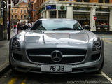 Mercedes SLS AMG