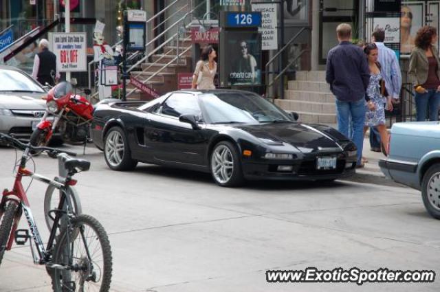 Acura NSX spotted in Toronto, Canada