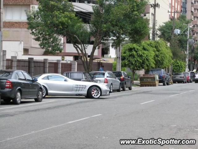 Mercedes SLR spotted in Curitiba, Brazil