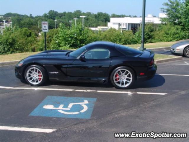 Dodge Viper spotted in Atlanta, Georgia