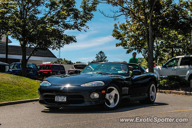 Dodge Viper spotted in Ridgefield, Connecticut