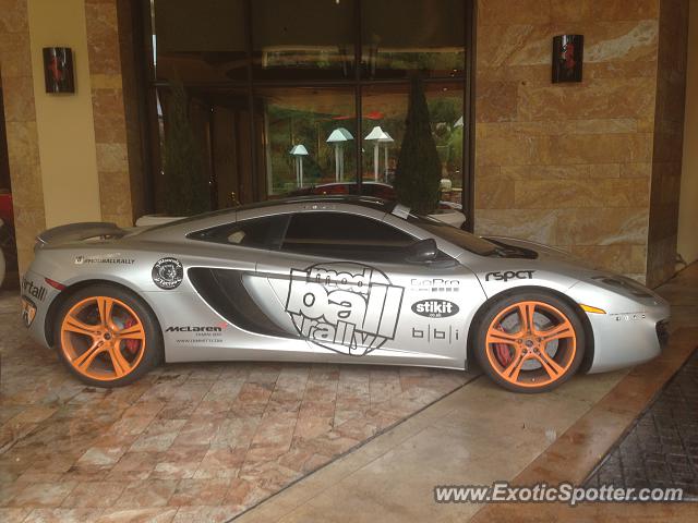 Mclaren MP4-12C spotted in Las Vegas, Nevada