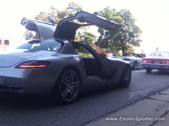 Mercedes SLS AMG spotted in Birmingham, Michigan