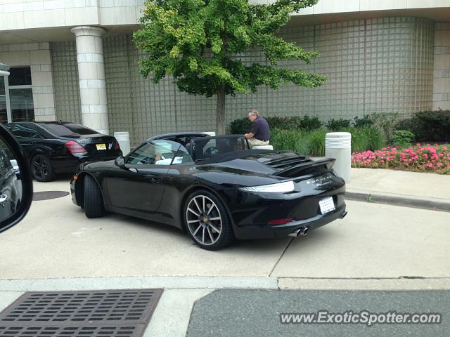 Porsche 911 spotted in Short Hills, New Jersey