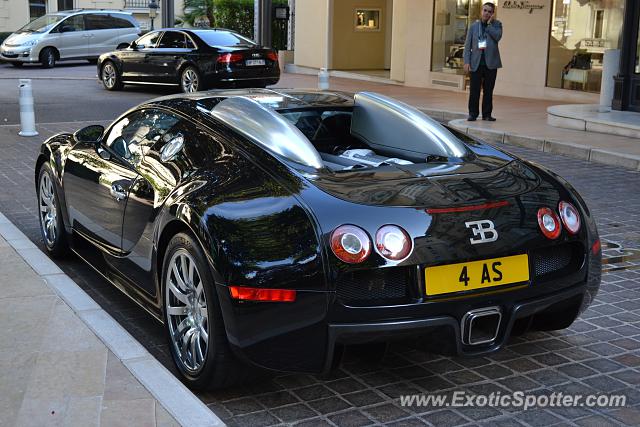 Bugatti Veyron spotted in Monte Carlo, Monaco