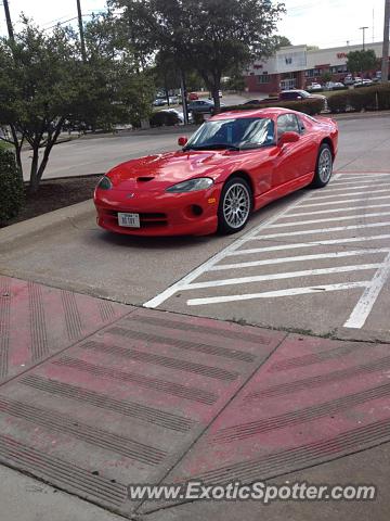 Dodge Viper spotted in Forth Worth, Texas