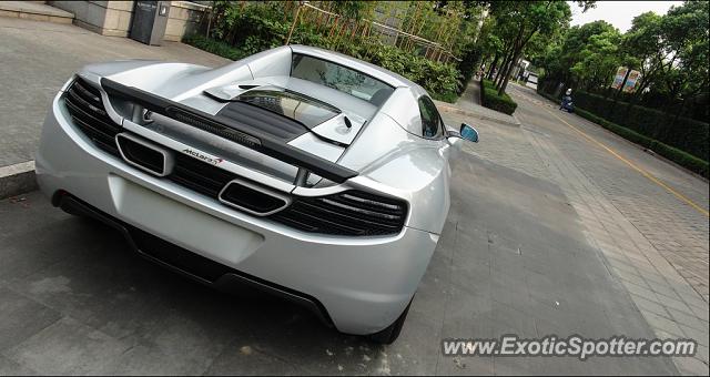 Mclaren MP4-12C spotted in Shanghai, China