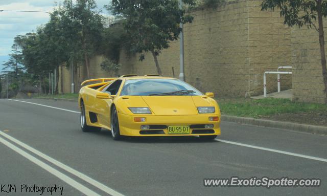 Lamborghini Diablo spotted in Sydney, Australia