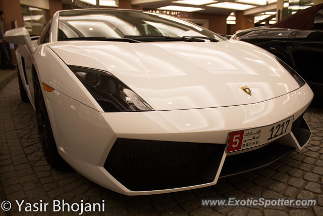 Lamborghini Gallardo spotted in Dubai, United Arab Emirates