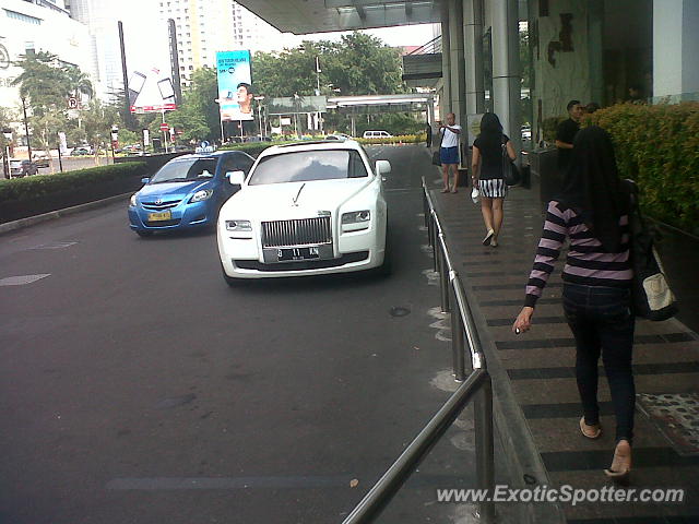 Rolls Royce Ghost spotted in Jakarta, Indonesia