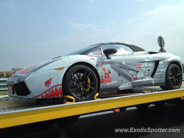 Lamborghini Gallardo spotted in Udine, Italy