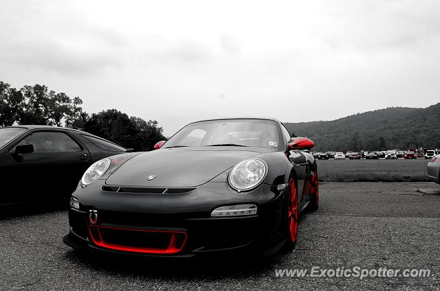 Porsche 911 GT3 spotted in Lakeville, Connecticut