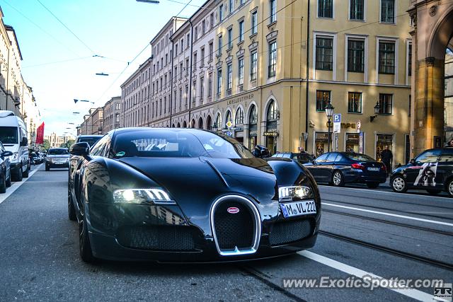 Bugatti Veyron spotted in Munich, Germany