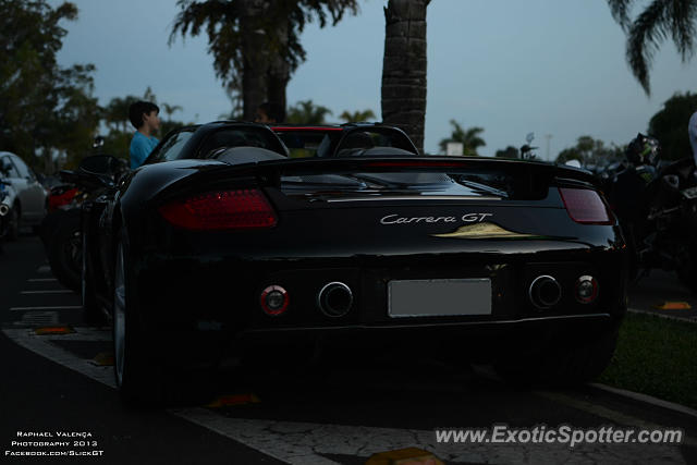 Porsche Carrera GT spotted in Brasila, Brazil