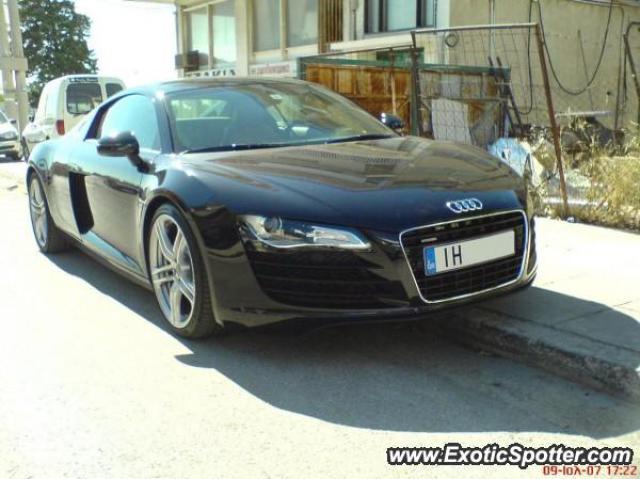 Audi R8 spotted in Athens, Greece