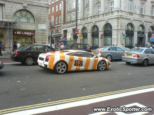 Lamborghini Gallardo spotted in London, United Kingdom