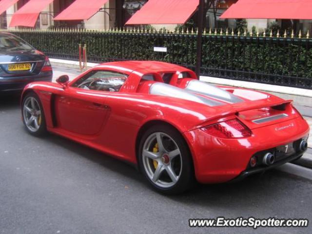 Porsche Carrera GT spotted in Paris, France