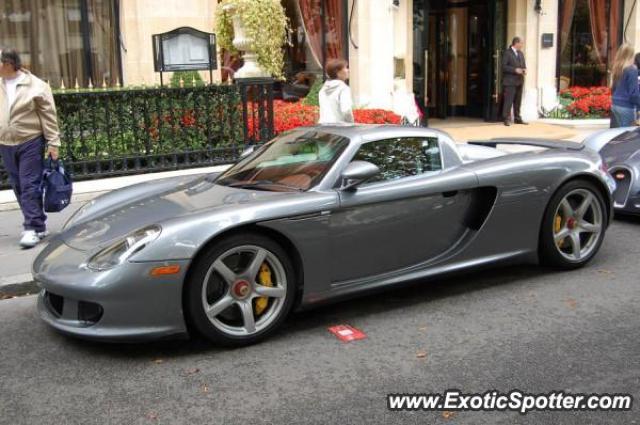 Porsche Carrera GT spotted in Paris, France