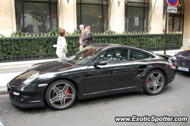 Porsche 911 Turbo spotted in Paris, France