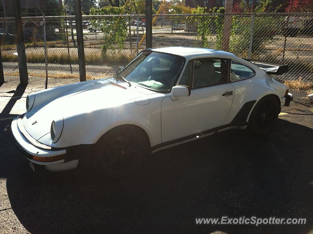 Porsche 911 Turbo spotted in Peoria, Illinois