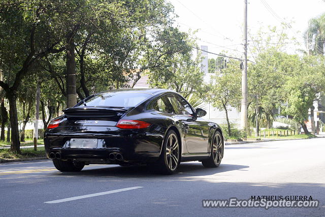 Porsche 911 spotted in São Paulo, Brazil