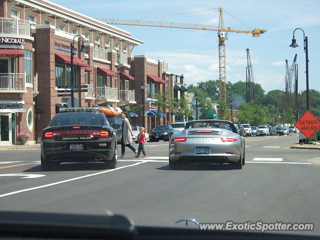 Porsche 911 spotted in Wayzata, Minnesota