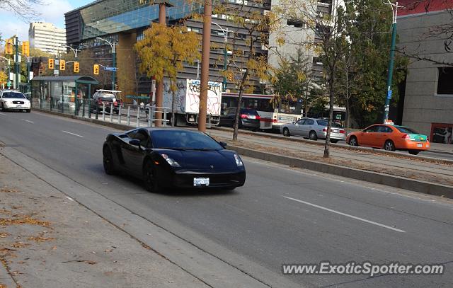 Lamborghini Gallardo spotted in Toronto, Canada