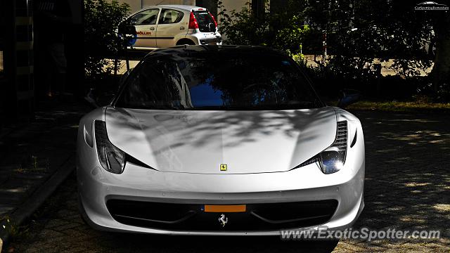 Ferrari 458 Italia spotted in Rotterdam, Netherlands