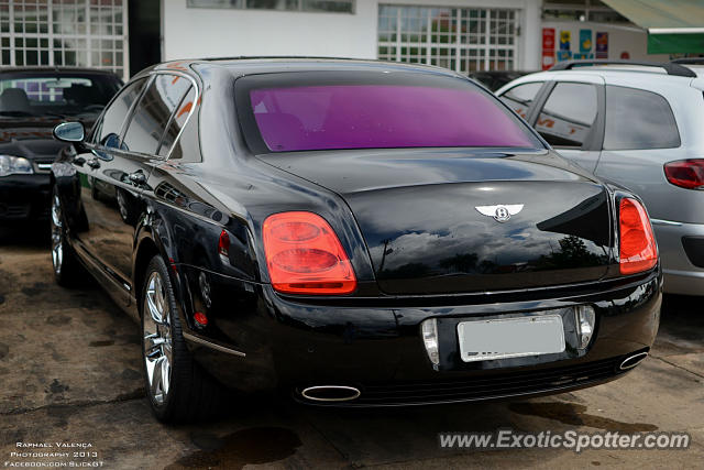 Bentley Continental spotted in Brasilia, Brazil