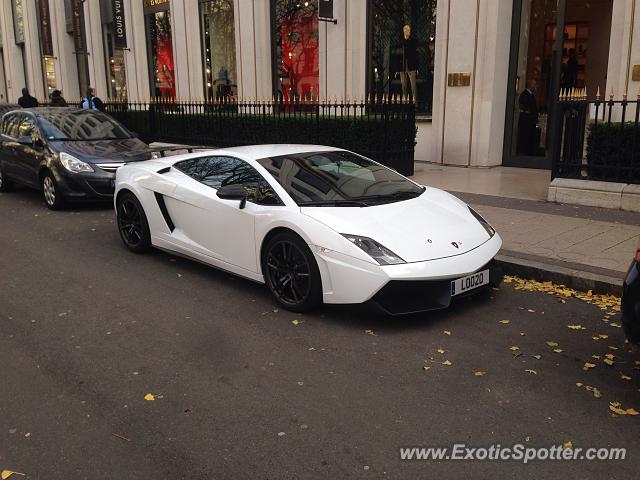 Lamborghini Gallardo spotted in Paris, France