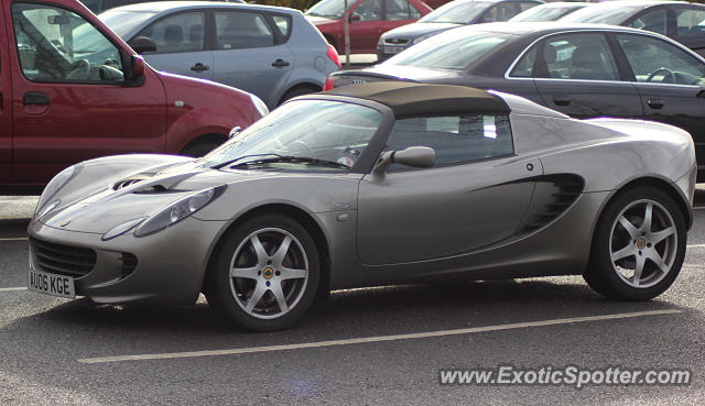 Lotus Elise spotted in Cambridge, United Kingdom