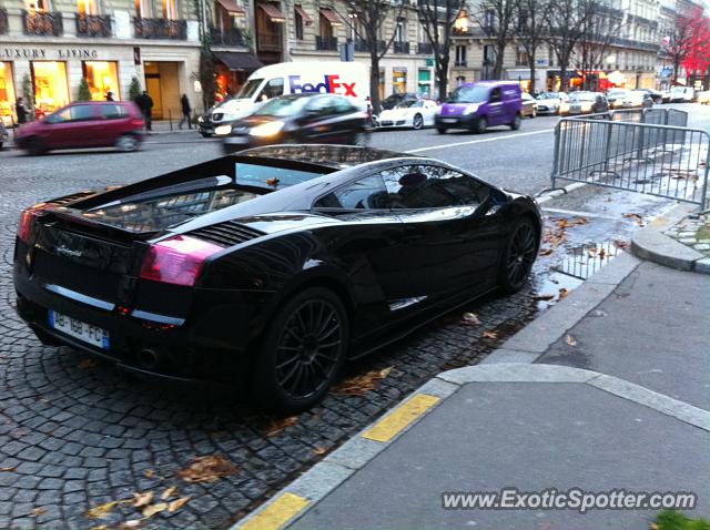 Lamborghini Gallardo spotted in Paris, France