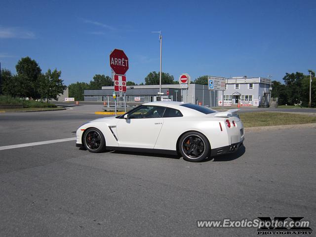 Nissan GT-R spotted in Sainte-Aurélie, Canada