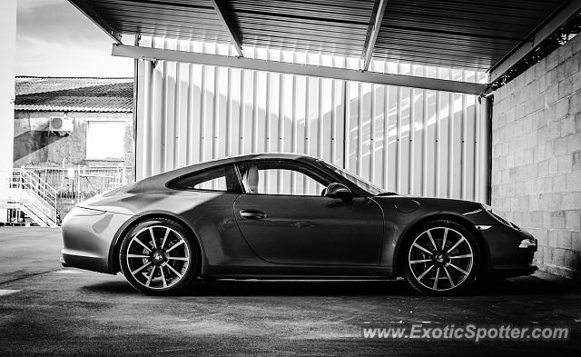 Porsche 911 spotted in St Remy, France