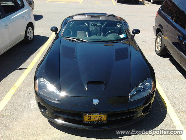 Dodge Viper spotted in Webster, New York