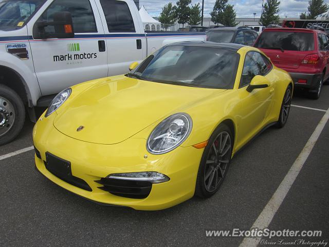 Porsche 911 spotted in Trois-Rivières, Canada