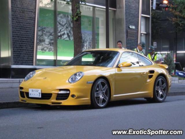 Porsche 911 Turbo spotted in Tokyo, Ginza, Japan