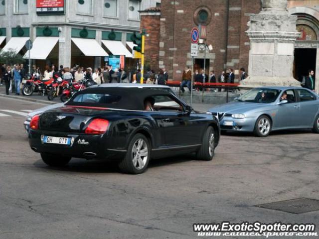 Bentley Continental spotted in Milan, Italy