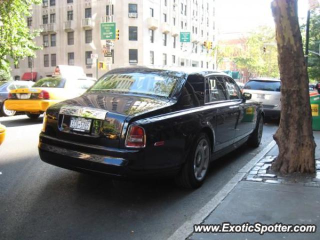 Rolls Royce Phantom spotted in New York, New York