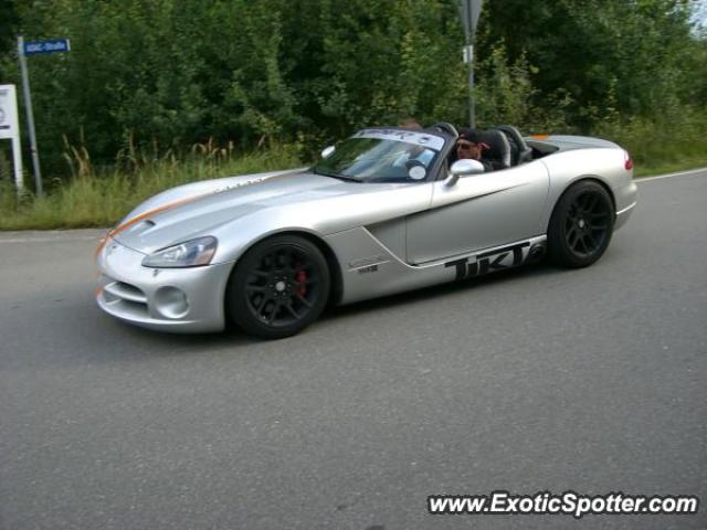 Dodge Viper spotted in Hamburg, Germany