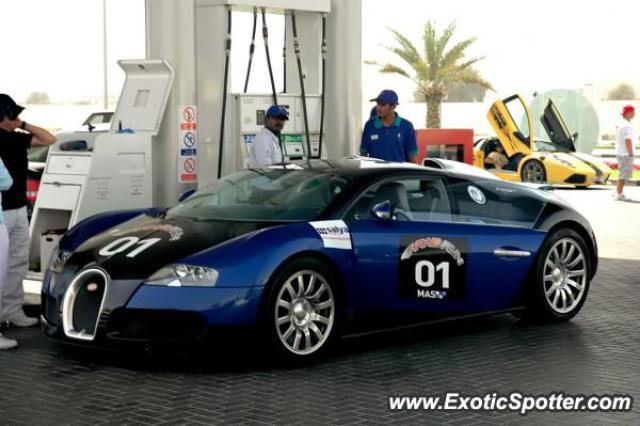 Bugatti Veyron spotted in Dubai, United Arab Emirates