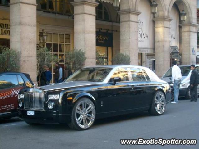 Rolls Royce Phantom spotted in Paris, France