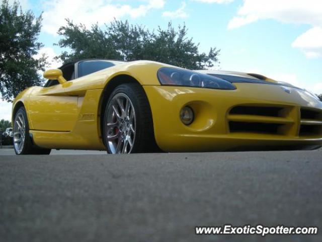 Dodge Viper spotted in Orlando, Florida