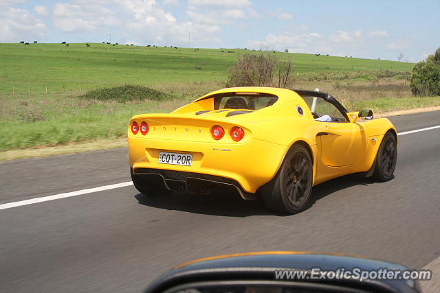 Lotus Elise spotted in Sydney, Australia