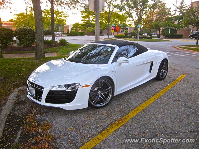 Audi R8 spotted in Northfield, Illinois